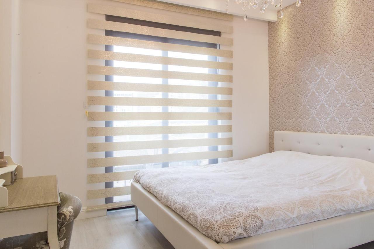 Becici - Andrea Apartman Kültér fotó