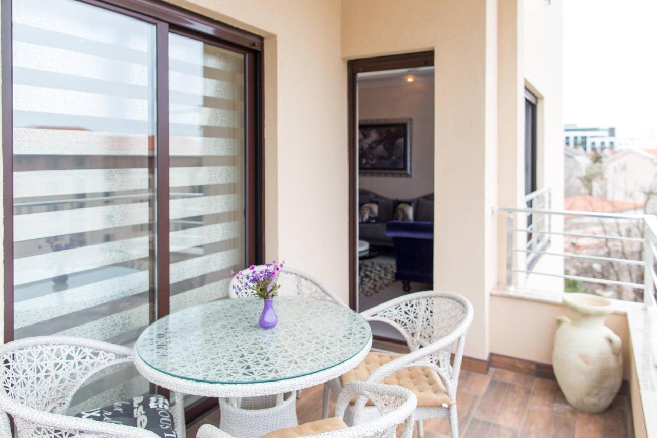 Becici - Andrea Apartman Kültér fotó