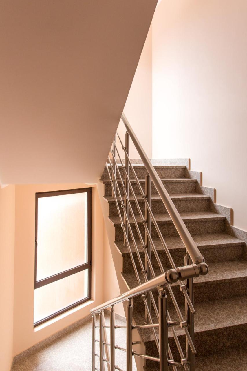 Becici - Andrea Apartman Kültér fotó